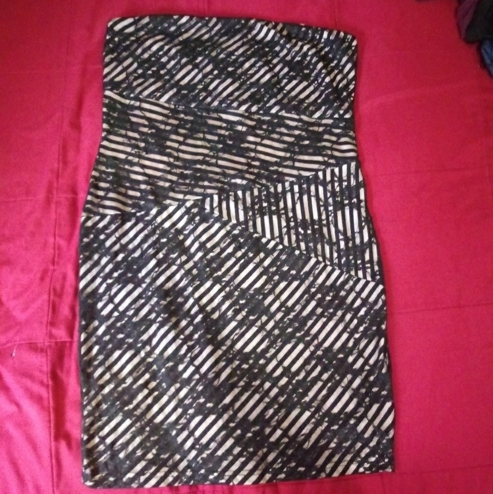 Forever 21 + sleeveless dress